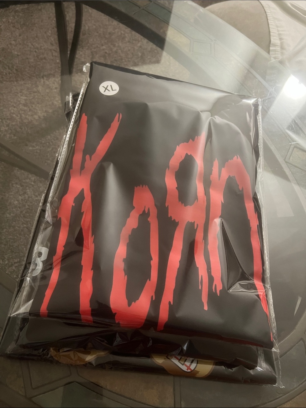 Korn Black Tee with Bold Red Drip Graphic - Picture 3 of 3